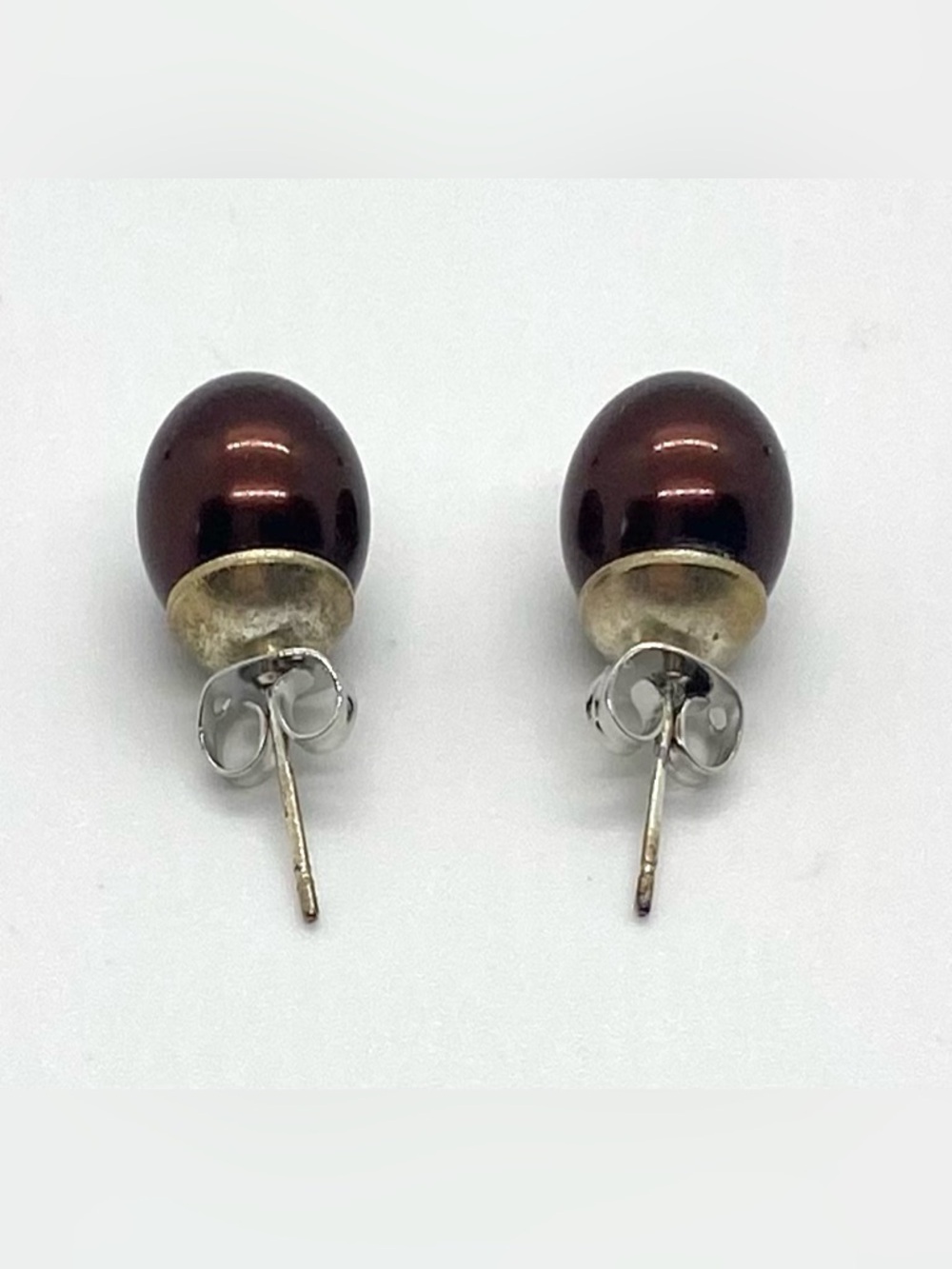 Vintage Brown Pearl Stud Earrings Classic Whimsigoth Preppy Cottagecore Fairy - Picture 7 of 12